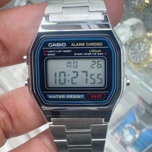 Casio Watch 
Classic Size 
Unisex Size 
Stainless  Steel ,